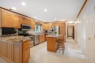 82A Daniels Rd, Charlton, MA 01507 - Photo 9