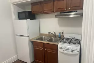285 Lynn Shore Dr, Lynn, MA 01902 - Photo 5