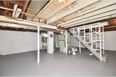 66 Curve St, Springfield, MA 01104 - Photo 23