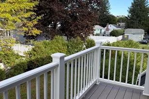 20 Waushakum Blvd, Framingham, MA 01702 - Photo 11
