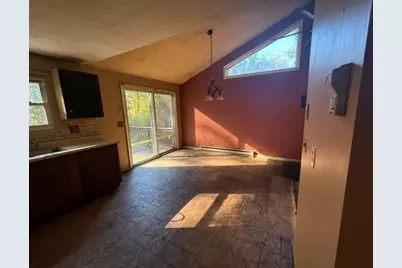 8 Windy Ridge Rd, Webster, MA 01570 - Photo 5