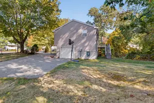 4 Wildwood Terrace, Saugus, MA 01906 - Photo 39