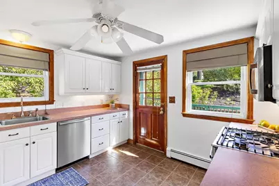 50 Greenwood Street, Marlborough, MA 01752 - Photo 9