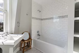 242 Bunker Hill St, Boston, MA 02129 - Photo 23