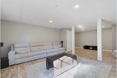 190 Hannah Dr, Northbridge, MA 01588 - Photo 31