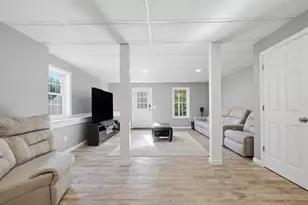 190 Hannah Dr, Northbridge, MA 01588 - Photo 33
