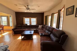454 Broadway, Lynn, MA 01904 - Photo 21