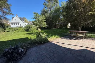 23 Phillips St, Greenfield, MA 01301 - Photo 5