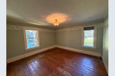 23 Phillips St, Greenfield, MA 01301 - Photo 15