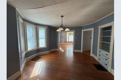 23 Phillips St, Greenfield, MA 01301 - Photo 11