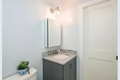 4 Pleasant St, Ipswich, MA 01938 - Photo 19