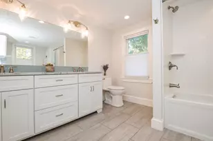 4 Pleasant St, Ipswich, MA 01938 - Photo 27