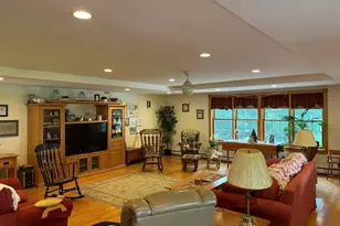 77 Newton, Greenfield, MA 01301 - Photo 5