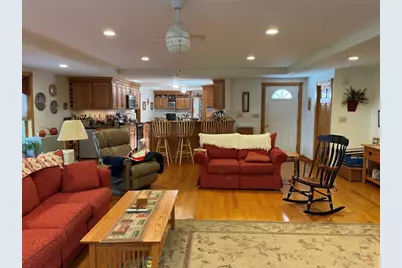 77 Newton, Greenfield, MA 01301 - Photo 7