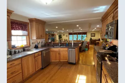 77 Newton, Greenfield, MA 01301 - Photo 11