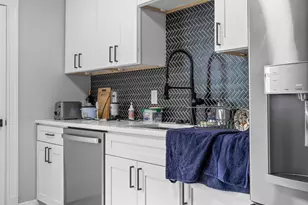 5 Dickson St, Somerville, MA 02144 - Photo 3