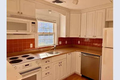 66 Pilgrim Road, Needham, MA 02492 - Photo 5