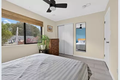 262 E Haverhill St #23, Lawrence, MA 01841 - Photo 11