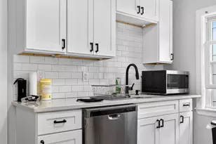 256 Main St, Medford, MA 02155 - Photo 3