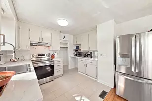 6 Alice St, Revere, MA 02151 - Photo 9