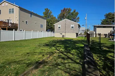 75 Standish Rd, Revere, MA 02151 - Photo 27