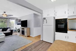 94 Cora Ave, Chicopee, MA 01013 - Photo 19