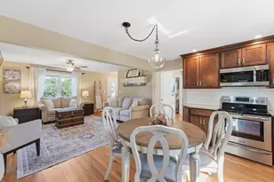 724 Dewey St, West Springfield, MA 01089 - Photo 13