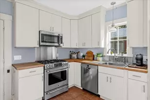 87 Rockland Pl, Newton, MA 02464 - Photo 11