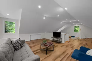 128 Memorial Dr, Shrewsbury, MA 01545 - Photo 19