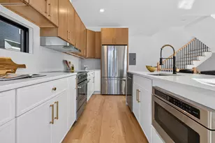 15 Clyde St, Somerville, MA 02145 - Photo 5