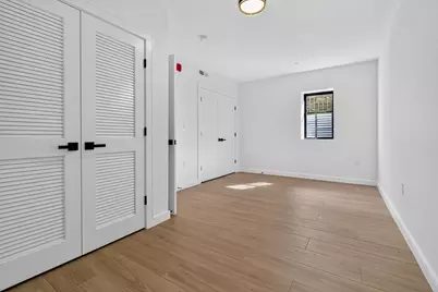 15 Clyde St #R, Somerville, MA 02145 - Photo 11