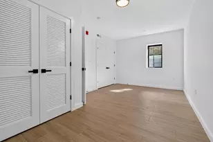 15 Clyde St, Somerville, MA 02145 - Photo 11