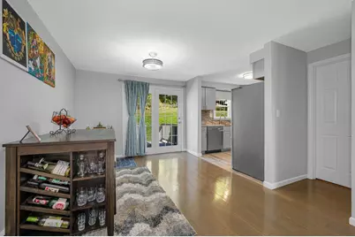 28 Meadowview Cir #28, Nashua, NH 03062 - Photo 11