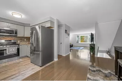 28 Meadowview Cir #28, Nashua, NH 03062 - Photo 13