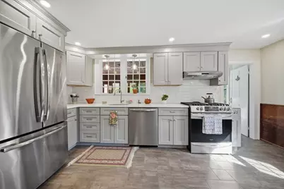 217 Locust St, Danvers, MA 01923 - Photo 3