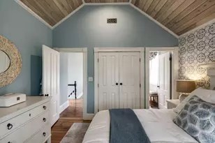51 Temple St, Newburyport, MA 01952 - Photo 17