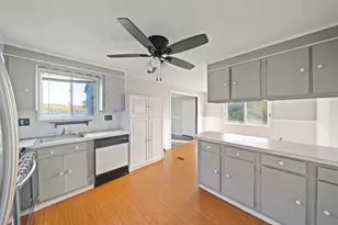 22-24 Adams Dr, Randolph, MA 02368 - Photo 11