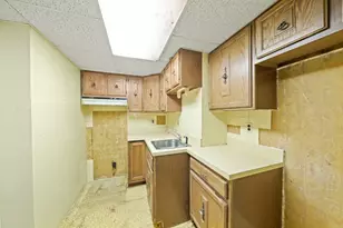 22-24 Adams Dr, Randolph, MA 02368 - Photo 35
