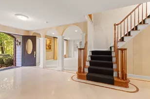 17 Mallard Dr, Sharon, MA 02067 - Photo 5