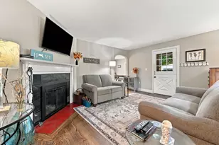 59 West St, Methuen, MA 01844 - Photo 7