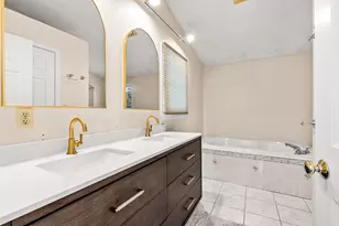 47 Clark St, Salem, MA 01970 - Photo 23