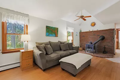 362 Arbor St, Lunenburg, MA 01462 - Photo 7