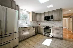 25 Neal St, Walpole, MA 02081 - Photo 9