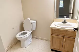 20 Chapman St, Weymouth, MA 02189 - Photo 9