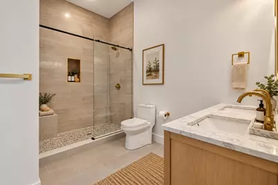 13 Clyde St #C, Somerville, MA 02145 - Photo 7