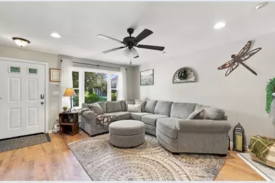38 Walnut Circle #38, Merrimack, NH 03054 - Photo 5