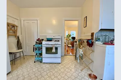 39 Benton Rd #1, Somerville, MA 02143 - Photo 15