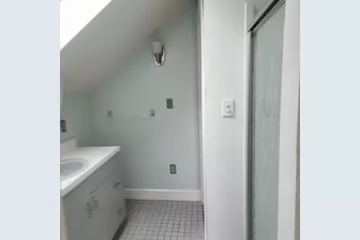 735 Newport Ave #1, Attleboro, MA 02703 - Photo 9