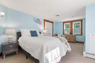 1028 Webster St, Needham, MA 02492 - Photo 15