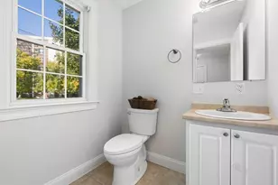 2a Auburn St, Woburn, MA 01801 - Photo 11
